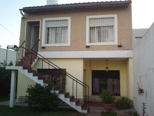 Casa Para 2 Familias En Venta En Ituzaingo Norte