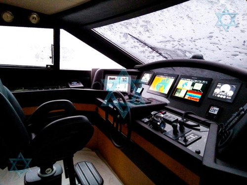 Lancha Ferretti 830 Barco Iate N Schaefer Azimut Intermarine