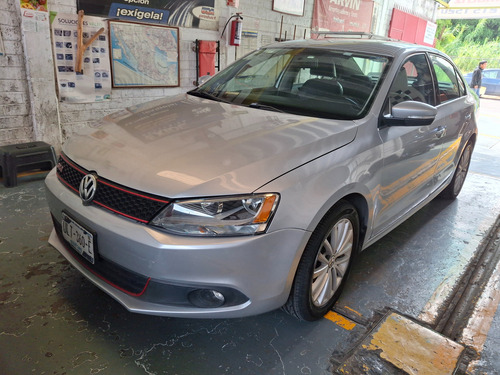 Volkswagen Jetta 2.5 Style Tiptronic At