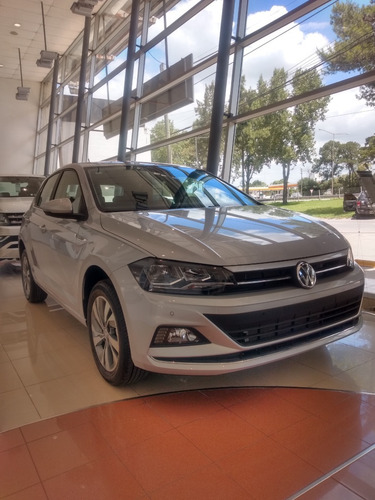 Volkswagen Polo Highline At Motor 1.6 Año 2021