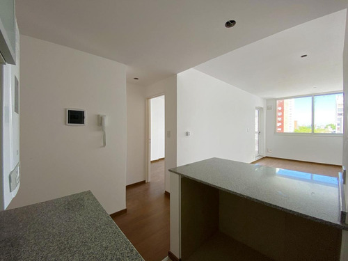 Imagen 5 de 15 de 1 Dormitorio Con Caldera Y Radiadores