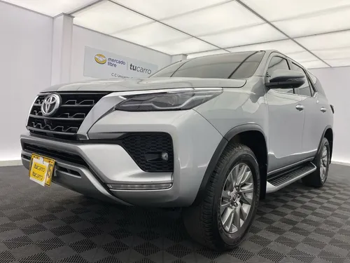Toyota Fortuner 2.7 SRV