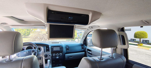 Toyota Sequoia 5.7 Limited V8 At