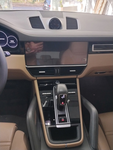 Porsche Cayenne 3.0 E-hybrid Aut. 5p Hibrido 340 hp