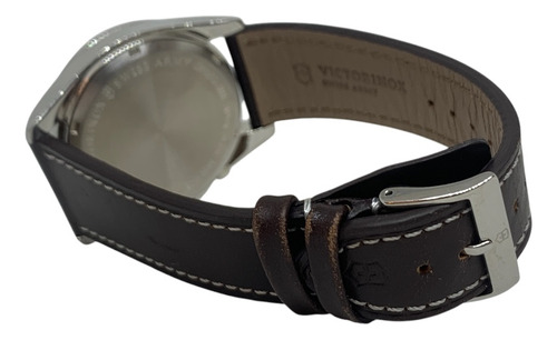 Reloj Victorinox Infantry Cronógrafo 241567 Caja 40 Mm Correa Café Bisel Plateado Fondo Negro