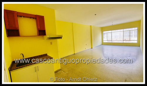 Imagen 4 de 13 de Venta Monoambiente Amplio Y Muy Luminoso