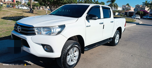 Toyota Hilux sr 2.7 Cabina Doble Sr Mt