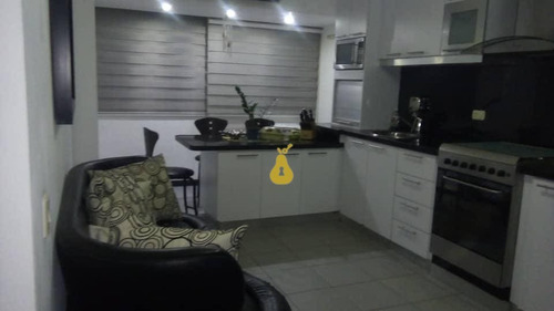 Apartamento En Venta 55m2 La Candelaria