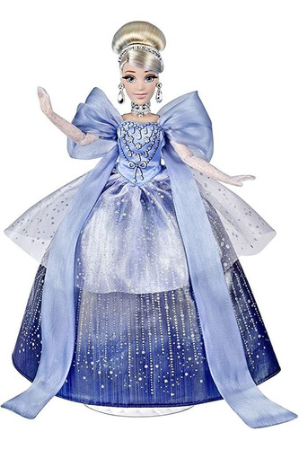 Disney Princess Style Series Holiday Style Cenicienta, Navi.