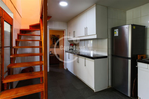 Casa Remodelada En Sector Tradicional De Sto. Domingo