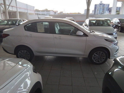 Fiat Cronos 1.3 FIREFLY FLEX DRIVE MANUAL