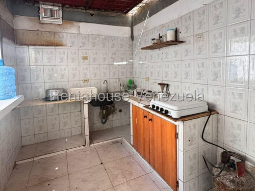 Ana Torres. Local Comercial En Venta 2518189 En El Paraíso