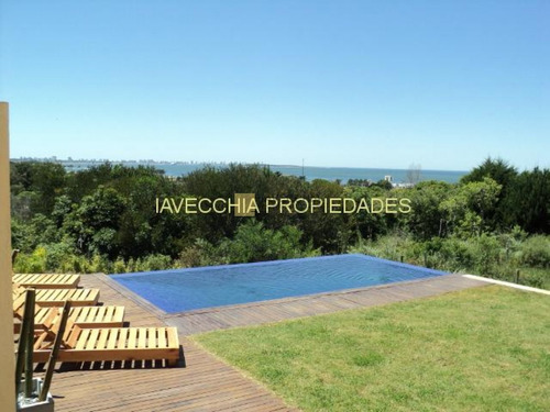 Imagen 24 de 30 de Venta De Casa De 3 Dormitorios En Punta Ballena Con Vista Al Mar