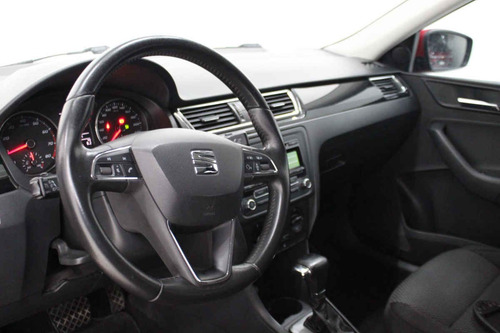 Imagen 9 de 15 de Seat Toledo 2015 4 Cilindros