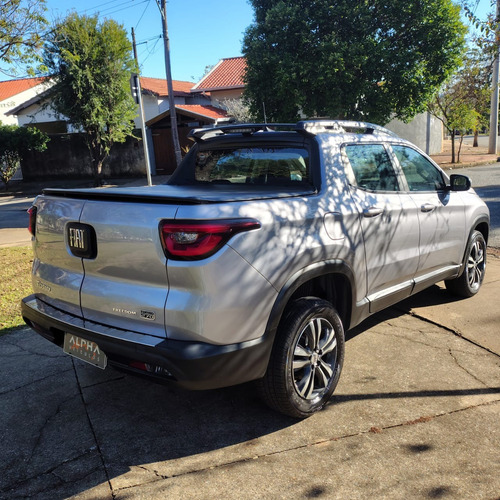 Fiat Toro 1.3 Freedom 16v Turbo Flex 4x2 Aut. 4p