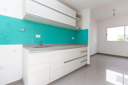 Venta Duplex Casa C/ Patio Cochera - Permuta