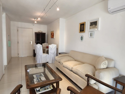 Imagen 10 de 28 de Excelente Departamento . Dos Ambientes, En Peninsula. Punta Del Este. Esquina Gorlero Y 21. La Pagina No Me Permite Poner La Direccion Exacta En Ubicacion.