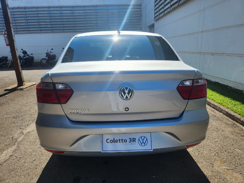 Volkswagen Voyage 1.0 12V MPI TOTAL FLEX 4P MANUAL