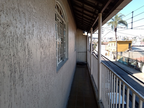 Imagem 12 de 19 de Casa Á Venda, 04 Quartos, 01 Suíte, 02 Vagas, Água Branca - Contagem/mg - 25226