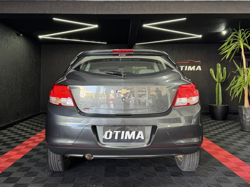 Chevrolet Onix Onix 1.0 LS SPE/4