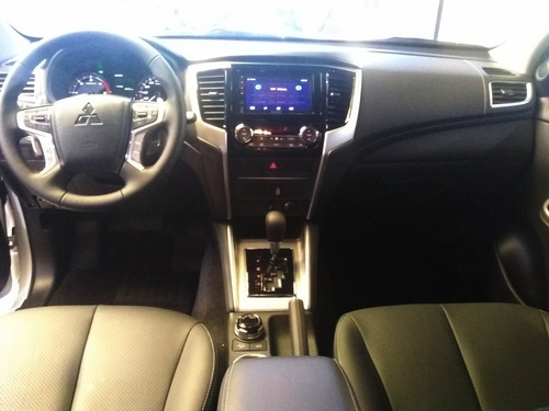 Imagen 11 de 15 de Mitsubishi L200 Full At 4x4 - 2023 - Da