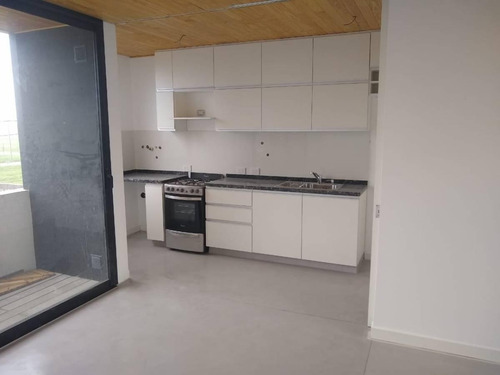 Imagen 2 de 7 de Excelente Triplex En Docta - 1ra Etapa