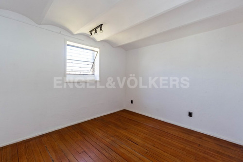 Loft En Dos Plantas Con Local Comercial En Venta Id 4096