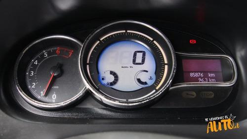 Imagen 11 de 14 de Renault Fluence Authentique 2.0 2015