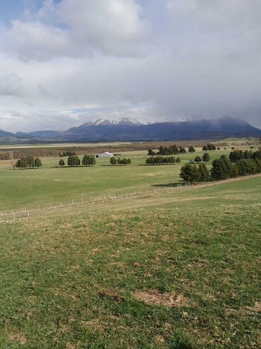 Coyhaique - Balmaceda (64372)