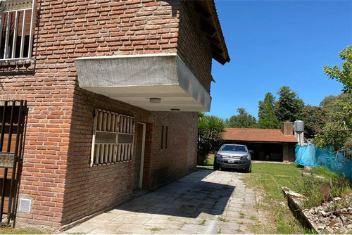 Imagen 11 de 15 de Quinta Venta 4 Ambientes Piscina Quincho T.suarez