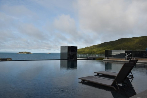 Imagen 2 de 20 de Hermoso Departamento Frente Al Mar En Florianopolis Brasil Para Alquiler Diario