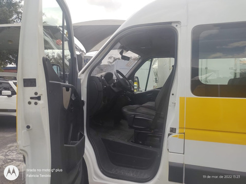 Imagem 5 de 14 de Renault Master L2h2 Escolar 20 Lugares 2016/2017 Completa
