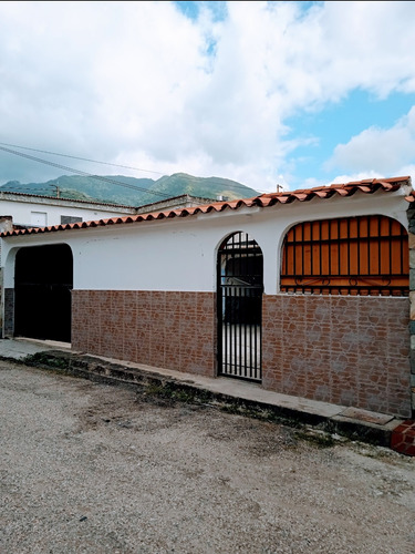 Casa Valle Arriba. Conj. Res. Ginebra