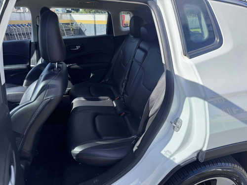 Jeep Compass 2.0 16V FLEX LONGITUDE AUTOMÁTICO