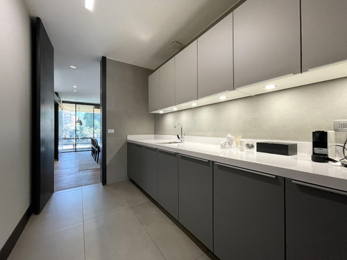 Arriendo Dptos. Nuevos 4d + Estar + Serv. / Las Condes