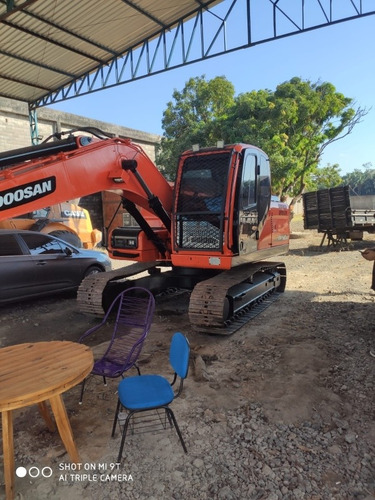 Imagem 2 de 8 de Doosan Dx140lc
