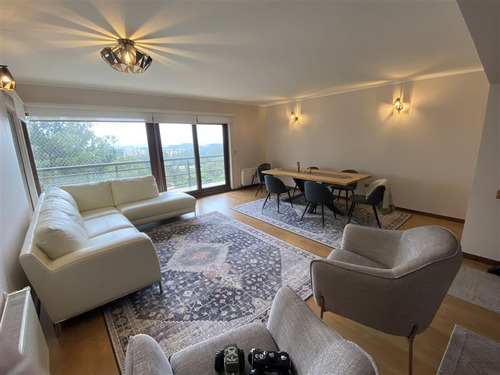 Hermoso Departamento En Venta De 4 Dorm. En Andalue