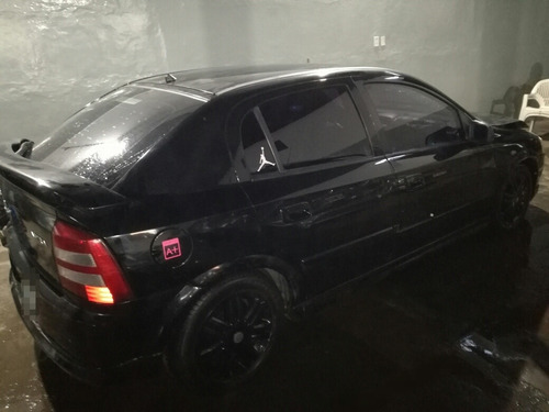 Imagen 4 de 6 de Chevrolet Asta 2.0 Gl Chocado