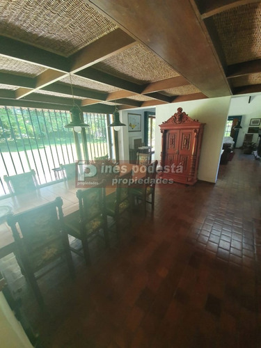 Casa Exclusiva En La Zona Del Golf.- Ref: 37582
