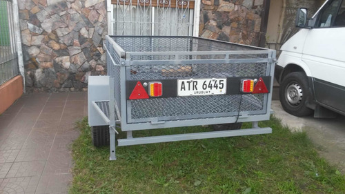 Imagen 6 de 11 de Trailer Con Tapa Y Soporte Para 5 Bicicletas