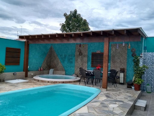 Imagem 13 de 23 de Linda Casa Com Piscina No Jardim Britânia - Caraguatatuba - Ca0136