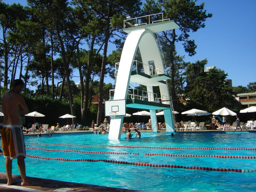 Imagen 17 de 20 de Arcobaleno Complejo,edif. Midas, P.16 Mansa, 2d Y 2b, Tza, Wifi, Aire, Gje, Amenities(piscinas, Canchas, Juegos, Etc)