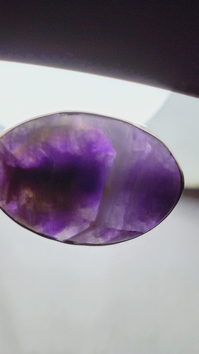 Dije Amatista Engarzada En Plata 925 Con Cadena De Obsequio. Distintos Violetas