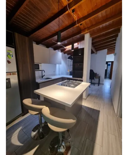 Vendo Apartamento En Laureles, La Almeria