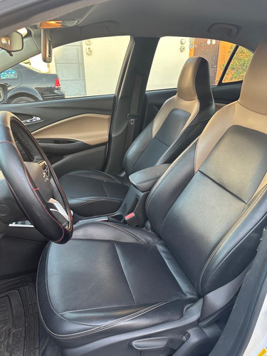Chevrolet Onix 1.2t Premier L At