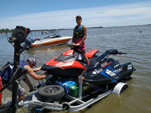 Trailer Lancha Semi Moto Jet Ski Cuatri Nautica Milione