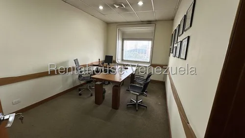 Oficina En Venta El Recreo