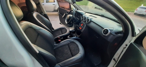 Imagen 7 de 11 de Citroën C3 2015 1.6 Exclusive Vti 115cv
