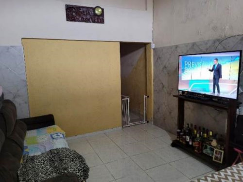 Imagem 4 de 10 de Casa No Bairro Nova Itanhaém, Em Itanhaém, Litoral Sul De São Paulo, Localizada Lado Serra. Imóvel Com 145 M² De Área Total. Possui Vaga Para 01 Automóvel.