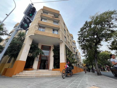 Se Arrienda Dpto 3d-1d, $450.000, Rosas 2999, Santiago